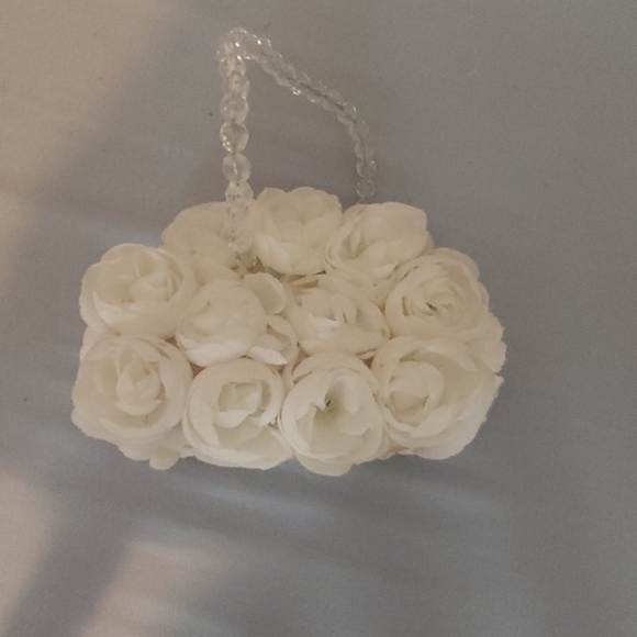 Clutch - Picture 2 of 5